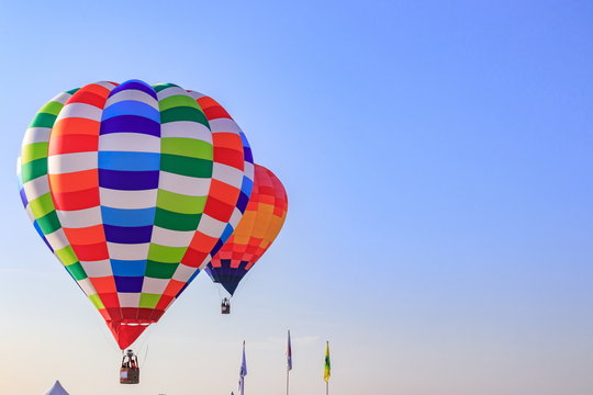 バルーンフェスタ」の写真素材 | 271件の無料イラスト画像 | Adobe Stock