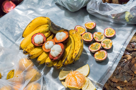 Fruit To Eat on A hike