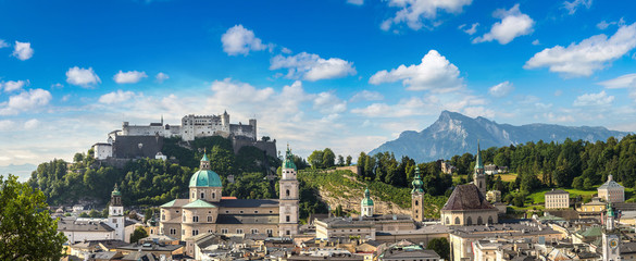 Obraz premium Salzburg Cathedral, Austria
