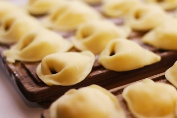 tortellini with pesto sauce