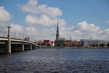 Obraz premium Riga panorama from the opposite side of the river