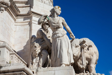 Obraz premium Detail of the monument to the Marquis of Pombal located at an important roundabout in the city of Lisbon in Portugal