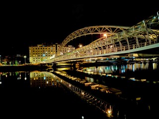 Obraz premium bridge at night