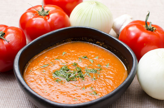  tomato, potato and onion cream