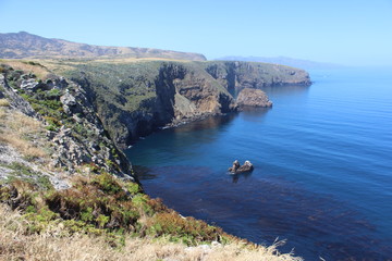 Catalina Cliff Lines