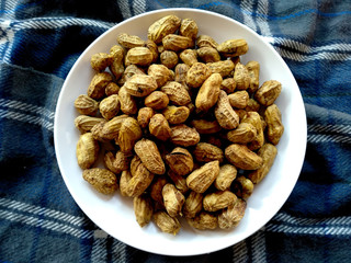 Kacang Tanah Rebus or boiled peanuts. Cemilan Indonesia or indonesian snacks. Indonesian Food that is simple and delicious. Indonesian Street Food.