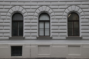 Fototapeta na wymiar Classic building in the downtown of Vienna