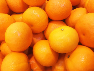Organic oranges closed up at the market