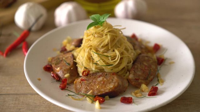 Stir-Fried Spaghetti with Sai Aua (Notrhern Thai Spicy Sausage)