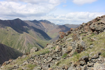 The surroundings of the village of Mugur-Aksy.