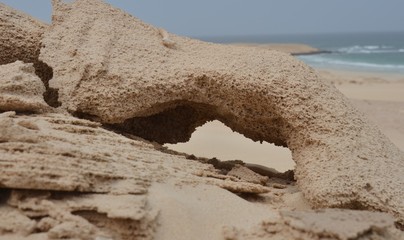 Rocce sulla spiaggia, Capo Verde, isola di Boavista 