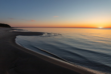 Fototapeta na wymiar Sea beach sunset, Gulf of the Baltic Sea