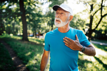 Mature man athlete have sore left chest pain dizziness