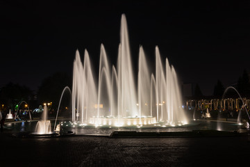 Fototapeta premium Brunnen in Lima