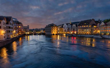 Obraz premium Abend in Zürich