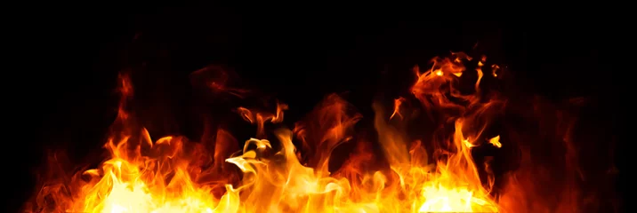 Foto op Canvas Panorama Fire vlammen op zwarte achtergrond. © ooddysmile