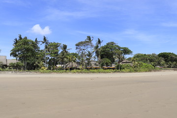 Fototapeta na wymiar A beautiful view of Double Six beach in Bali, Indonesia.