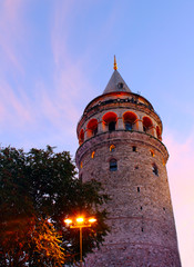 Fototapeta na wymiar Galata tower, historical tower and touristic place in Istanbul