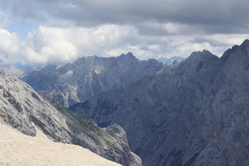 Fototapeta na wymiar View of the alps