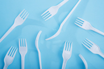 reducing the use of plastic tableware