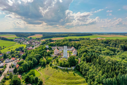 Burg Markt Biberbach