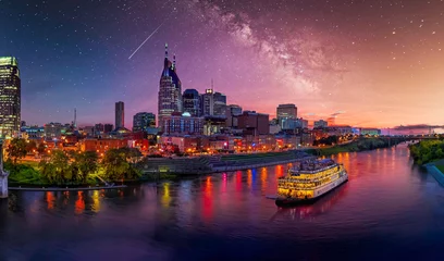 Papier Peint photo Skyline Nashville Skyline with Milky Way Galaxy