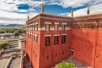 Obraz premium Tashilhunpo Monastery in Shigatse, Tibet