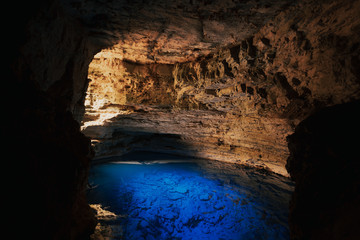 blue lagoon cave