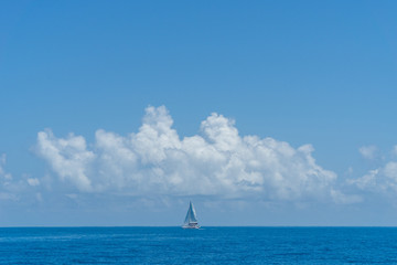 from a sailing ship you can watch the beautiful blue sea in Australia
