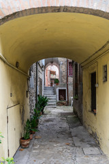 Fototapeta na wymiar Old public road in the center of Brisighella: one of the most beautifull old vilage of Italy
