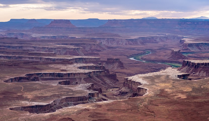 Fototapeta na wymiar Gran View Point, Canyonlands National Park, Utah, USA. Stunning canyons, mesas, and buttes eroded by the Colorado, Green and tributary rivers