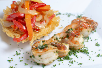  Garlic prawns and steamed vegetables