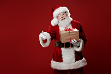 presentation of gifts for the new year