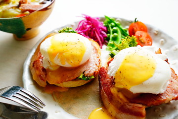 エッグベメディクト