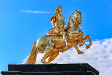 Obraz premium The golden rider of Dresden