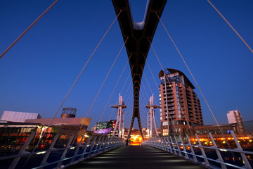 Fototapeta na wymiar Millennium Bridge - Salford Quays in Manchester - England