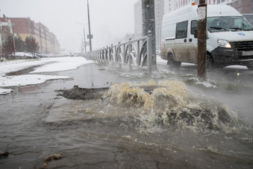 sewerage breakthrough from the hatch in the winter