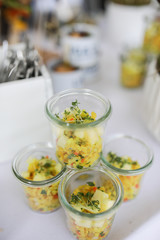 Buffet, Büfett, Büffet,  mit Fingerfood, Häppchen, Spießen, 