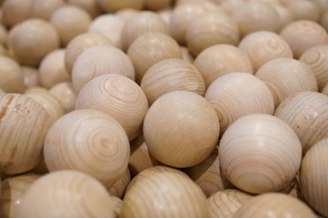 Lots of balls made of wood