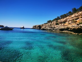 Obraz premium view of an island in mediterranean sea