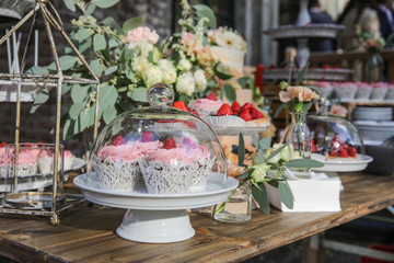 Cupcakes bei einer Hochzeit