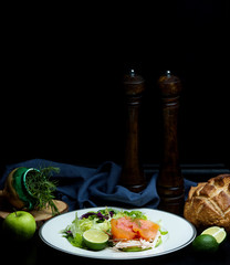 salmon salad with herbs and apples