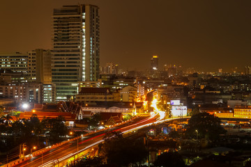 Fototapeta na wymiar traffic in thailand at night
