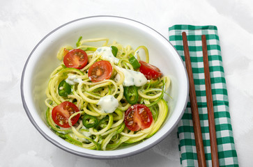Zucchini noodles with vegetables