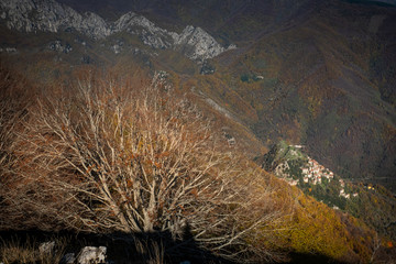 Trekking from Pontito to Penna di Lucchio, Lucca - Tuscany