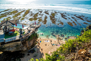 Fototapeta na wymiar A beautiful view of Uluwatu beach in Bali, Indonesia.