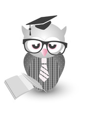 studierende Eule mit Doktorhut,Brille und Krawatte