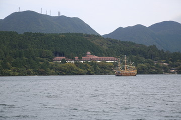 Touristic pirate boat in Hakone lake, Japan - obrazy, fototapety, plakaty