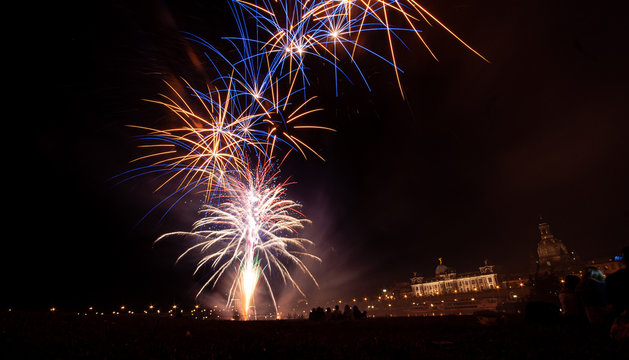 รูปภาพPyrogames – เลือกดูภาพถ่ายสต็อก เวกเตอร์ และวิดีโอ400 | Adobe Stock