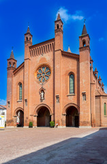 Fototapeta na wymiar Duomo di San Lorenzo (St Lawrence cathedral)